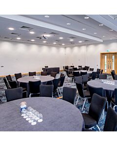 Lightweight Aluminium Folding Table - Round