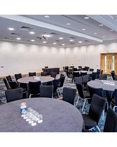 Lightweight Aluminium Folding Table - Round